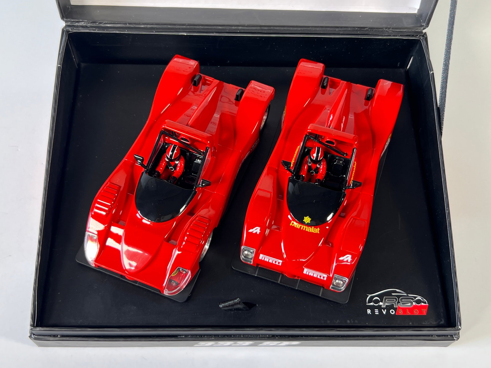 RevoSlot 333 SP Private Collection Parmalat 1/32 Slot Cars: RevoSlot 333 SP Private Collection Parmalat 1/32 Slot Cars, with original case. Weight: 19 oz. Private collection 036/250.