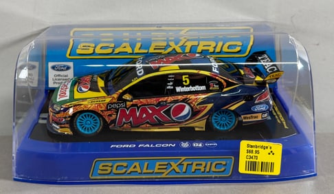 Scalextric 2013 Ford Falcon #5 1/32 Slot Car