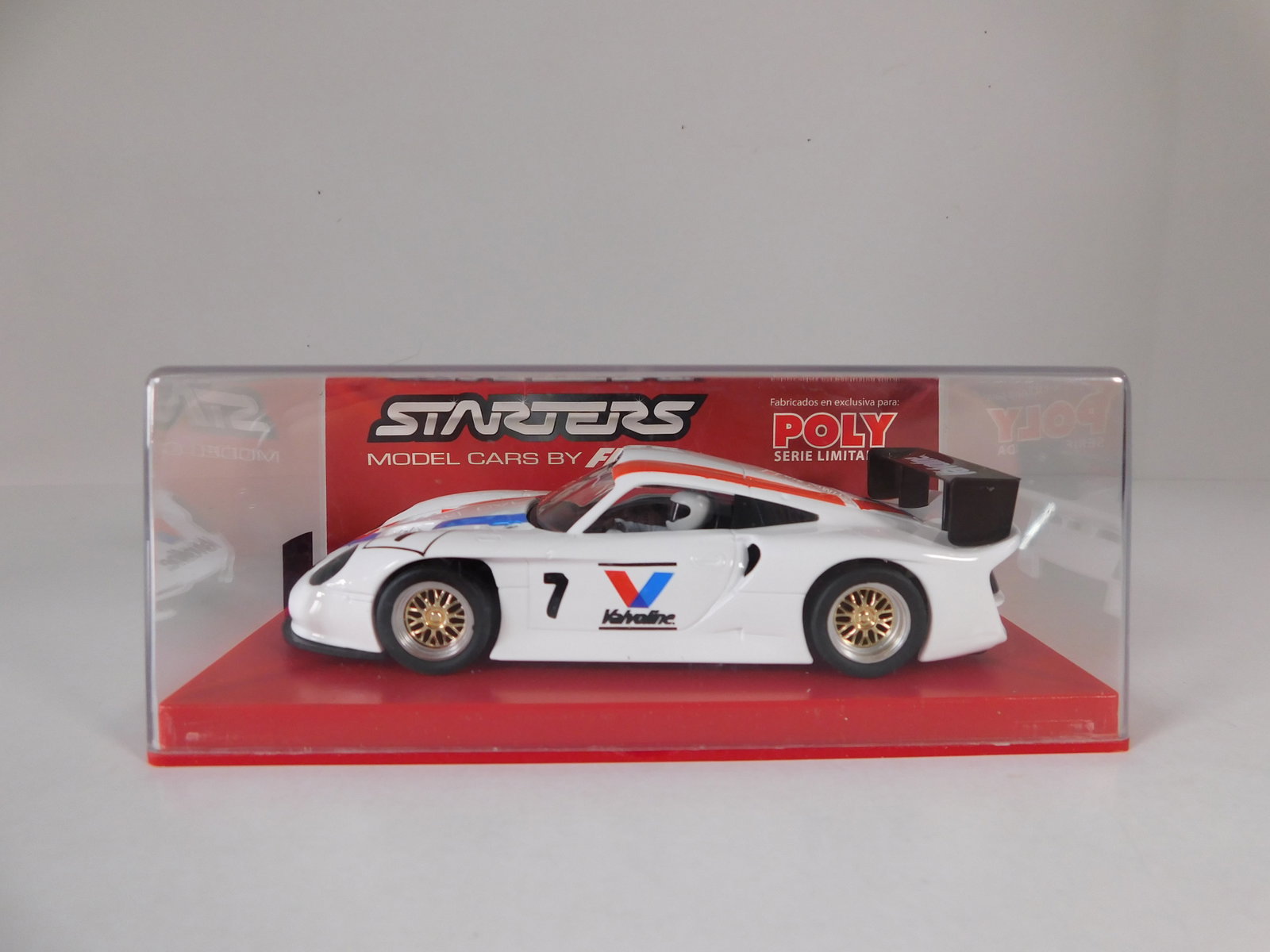 Poly Starters Porsche GT1 EVO Valvoline Blanco #7 1/32 Slot Car: Starters Porsche GT1 EVO Poly Valvoline Blanco #7 1/32 Slot Car. Reference #87007, with original case. Weight: 6.5 oz.