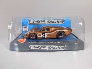 Scalextric Ford GT MKIV 1967 #3 1/32 Slot Car