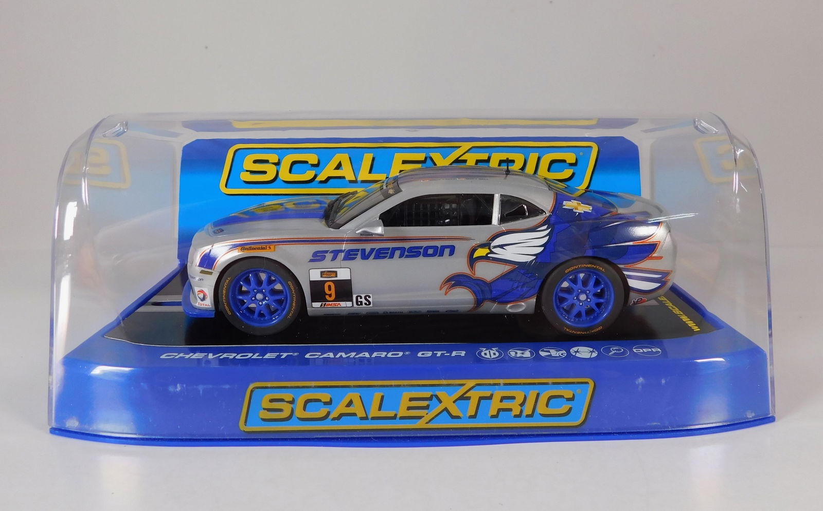 Scalextric Chevrolet Camaro GT-R #9 1/32 Slot Car: Scalextric Chevrolet Camaro GT-R Matt Bell and Andy Lally #9 Stevenson Motosports #9 1/32 Slot Car. Reference #C3596, with original case. Weight: 8.5 oz.