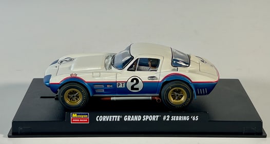 Monogram Corvette Grand Sport Sebring '65 #2 1/32 Slot Car