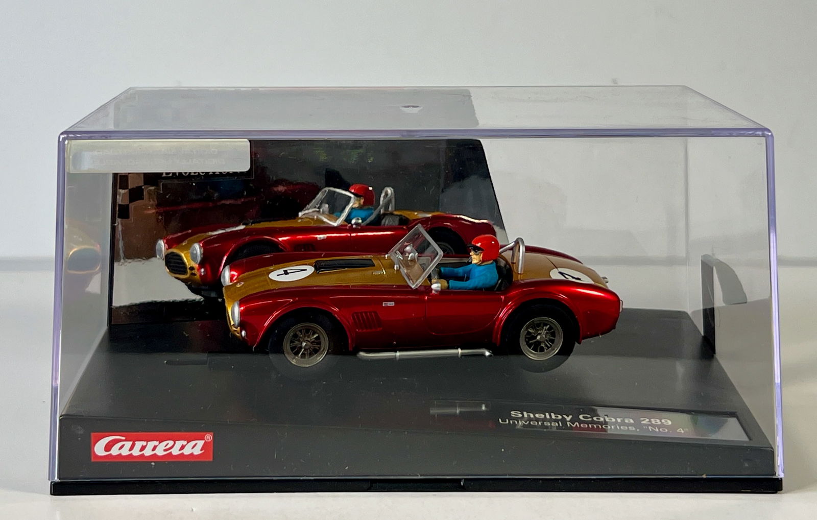 Carrera Evolution Shelby Cobra 289 Universal Memories #4 1/32 Slot Car (1 of 5)