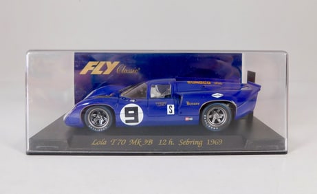 Fly Classic Lola T70 MK IIIB Sebring 69 #9 1/32 Slot Car