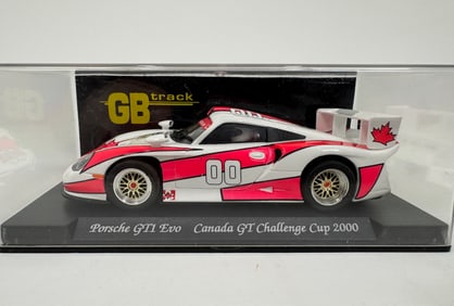GB Track Porsche GT1 Evo Canada GT Challenge Cup 2000 1/32 Slot Car