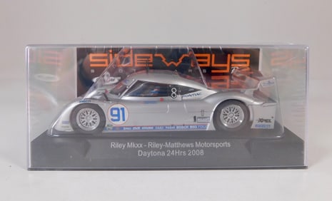 Sideways Riley MKXX - Riley-Matthews Motorsports Daytona 24Hrs 2008 #91 Pontiac 1/32 Slot Car