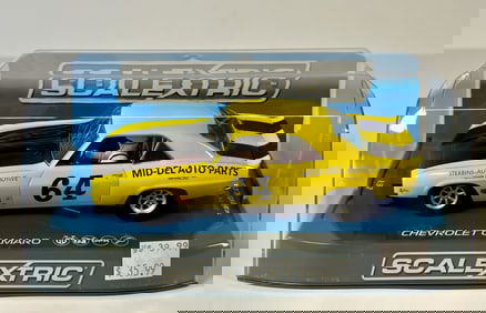 Scalextric Chevrolet Camaro 1969 #64 1/32 Slot Car