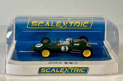 Scalextric Lotus 25 Monaco 1963 #3 1/32 Slot Car