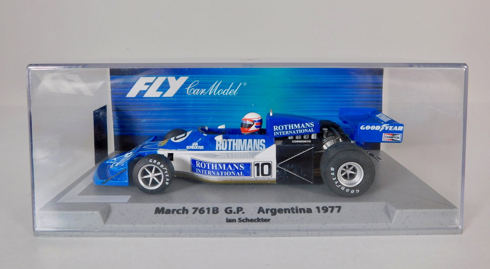 Fly Car Model March 761B GP Argentina 1977 #10 1/32 Slot Car: Fly Car Model March 761B G.P. Argentina 1977 Ian Scheckter #10 Rothmans International 1/32 Slot Car. Reference #88353, with original case. Weight: 5.8 oz.