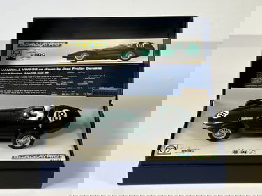 Scalextric Legends Vanwall VW1/56 #18 1/32 Slot Car