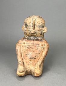 Pre-Columbian Seated Figure