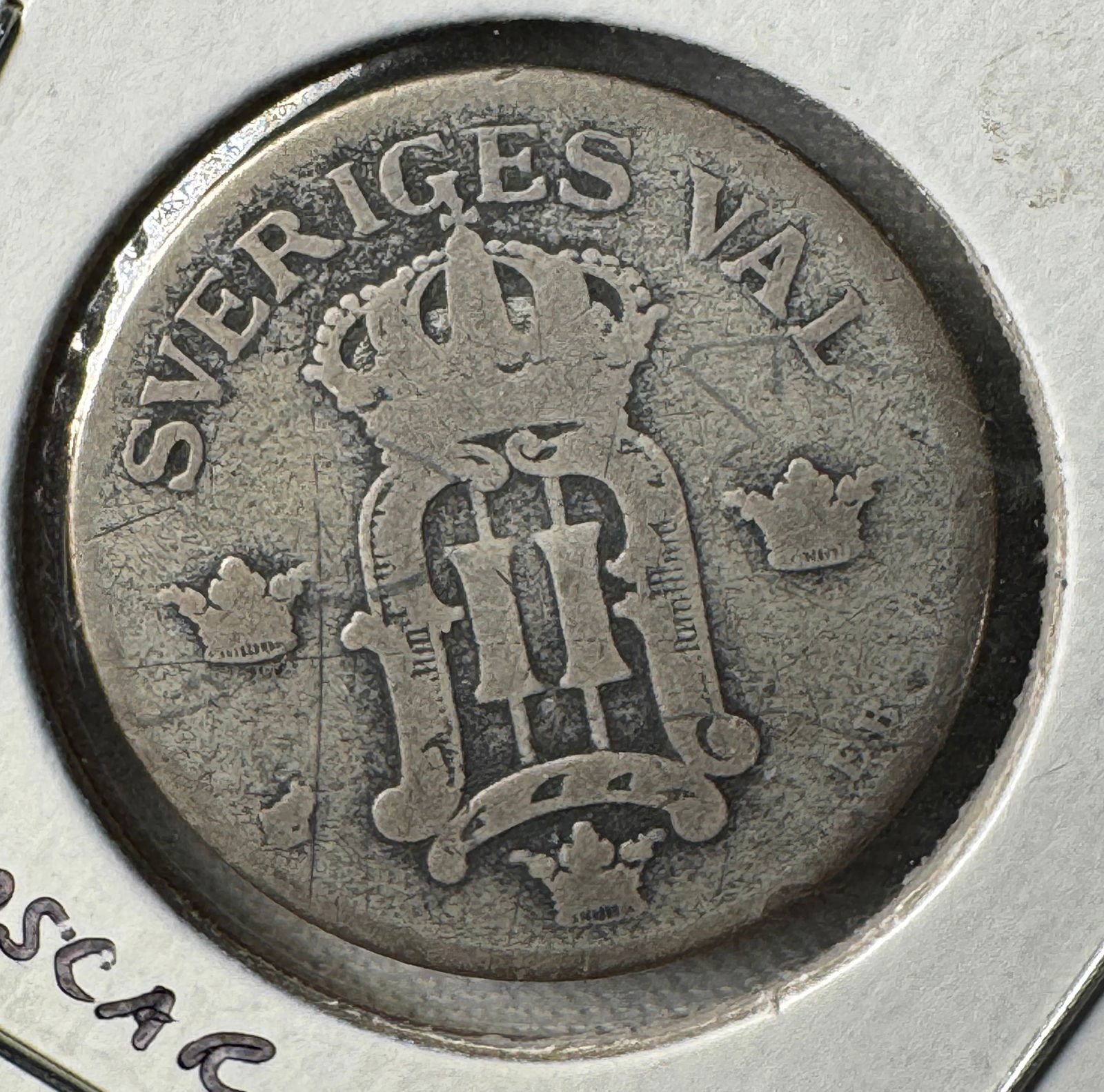 -* 1907 Sweden 50 Ore .600 Silver Coin: Item(s) as titled. Ungraded; condition varies. See images.