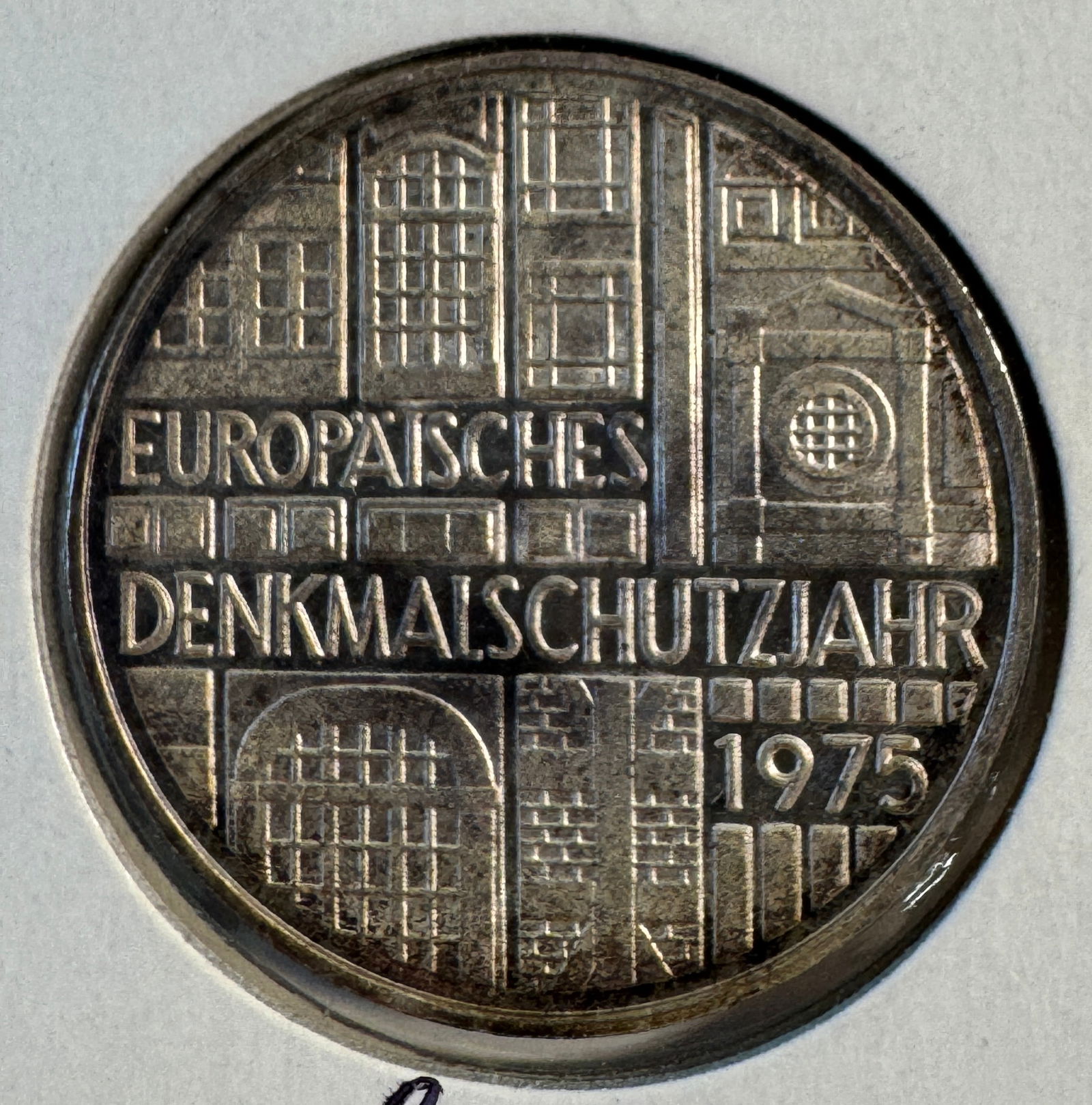 1975 Germany 5 Deutsche Mark .625 Silver Coin (1 of 2)