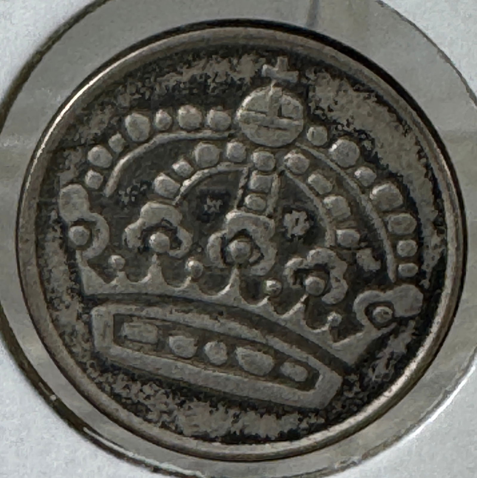 1954 Sweden 25 Ore .400 Silver Coin (1 of 2)