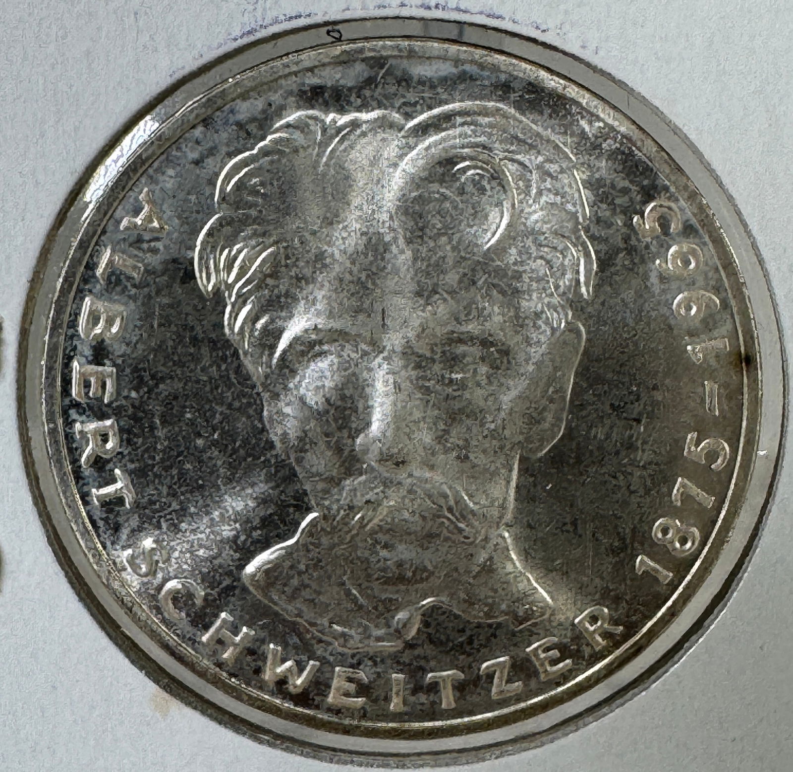 -*1975 Germany 5 Deutsche Mark .625 Silver Coin - Albert Schweitzer 1875-1965 (1 of 2)