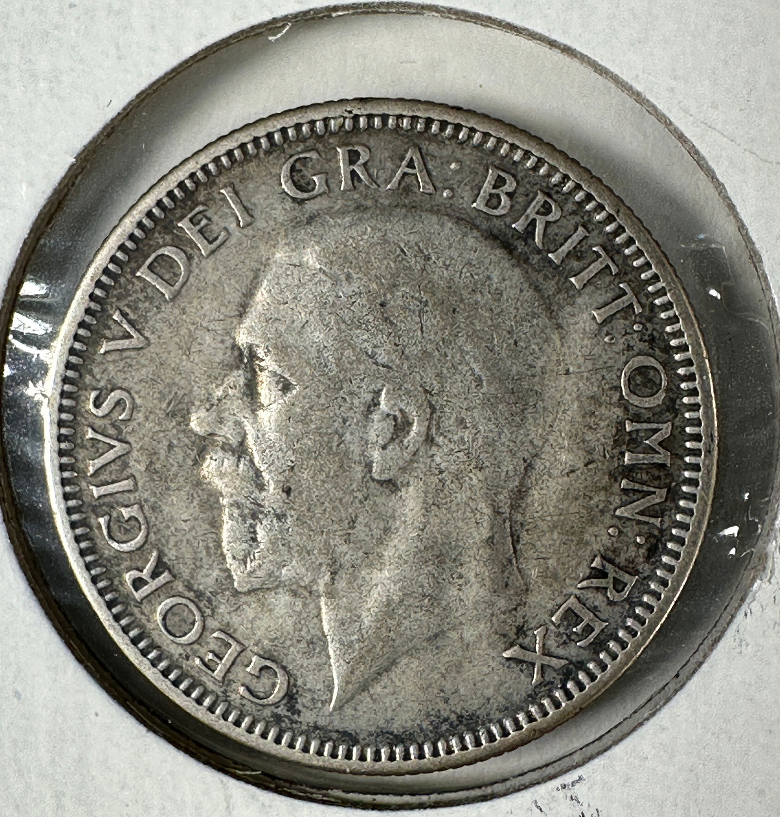1935 Great Britain 1 Shilling .500 Silver Coin - George V (1 of 2)
