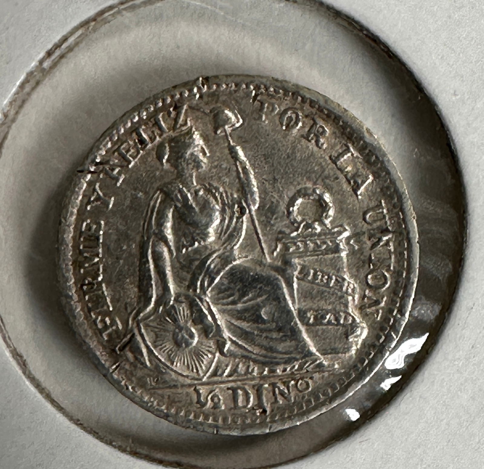 1907 Peru 1/2 Dinero .900 Silver Coin (1 of 2)