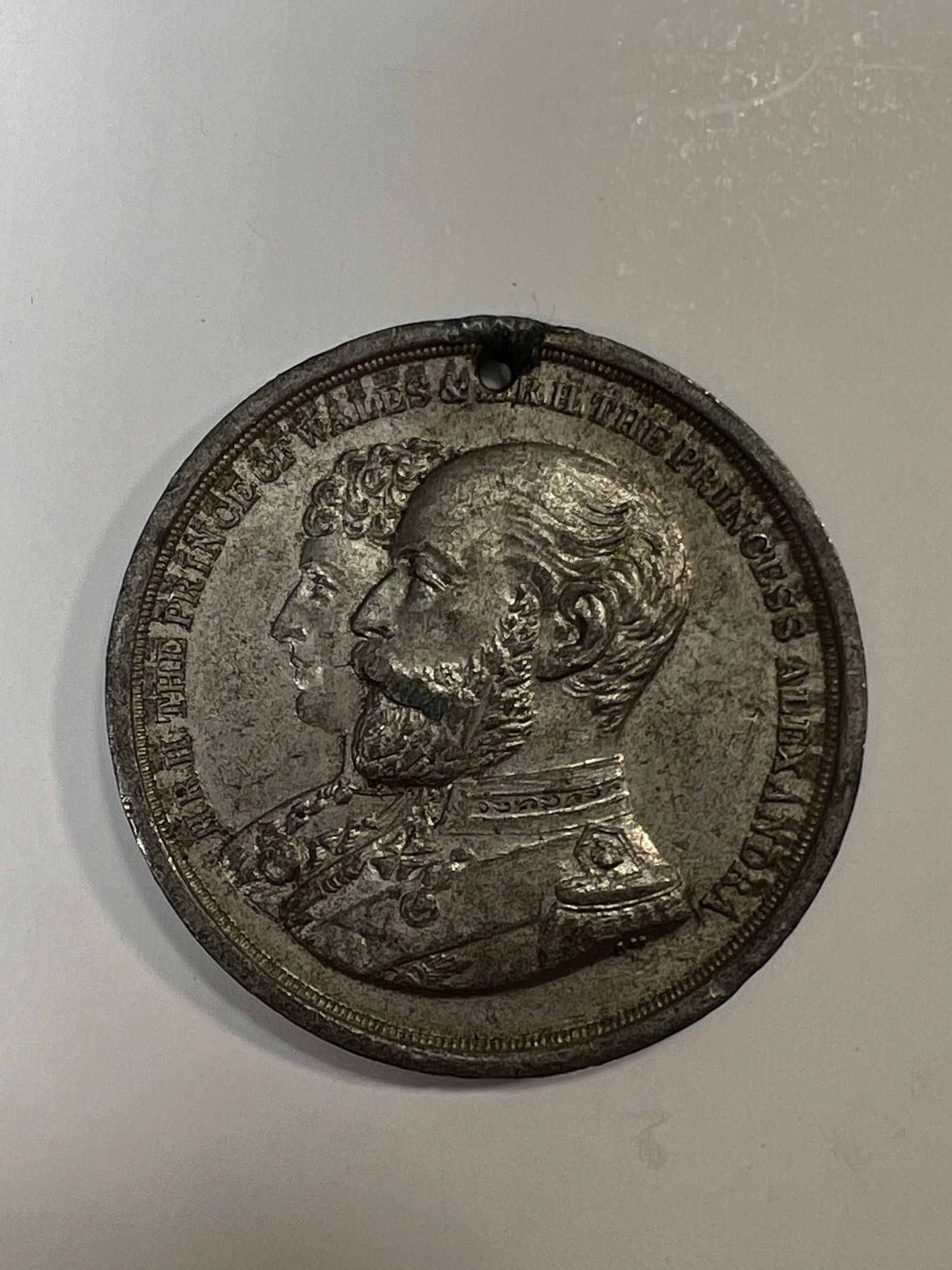 1902 King Edward VII and Queen Alexandra Coronation Medal (1 of 2)