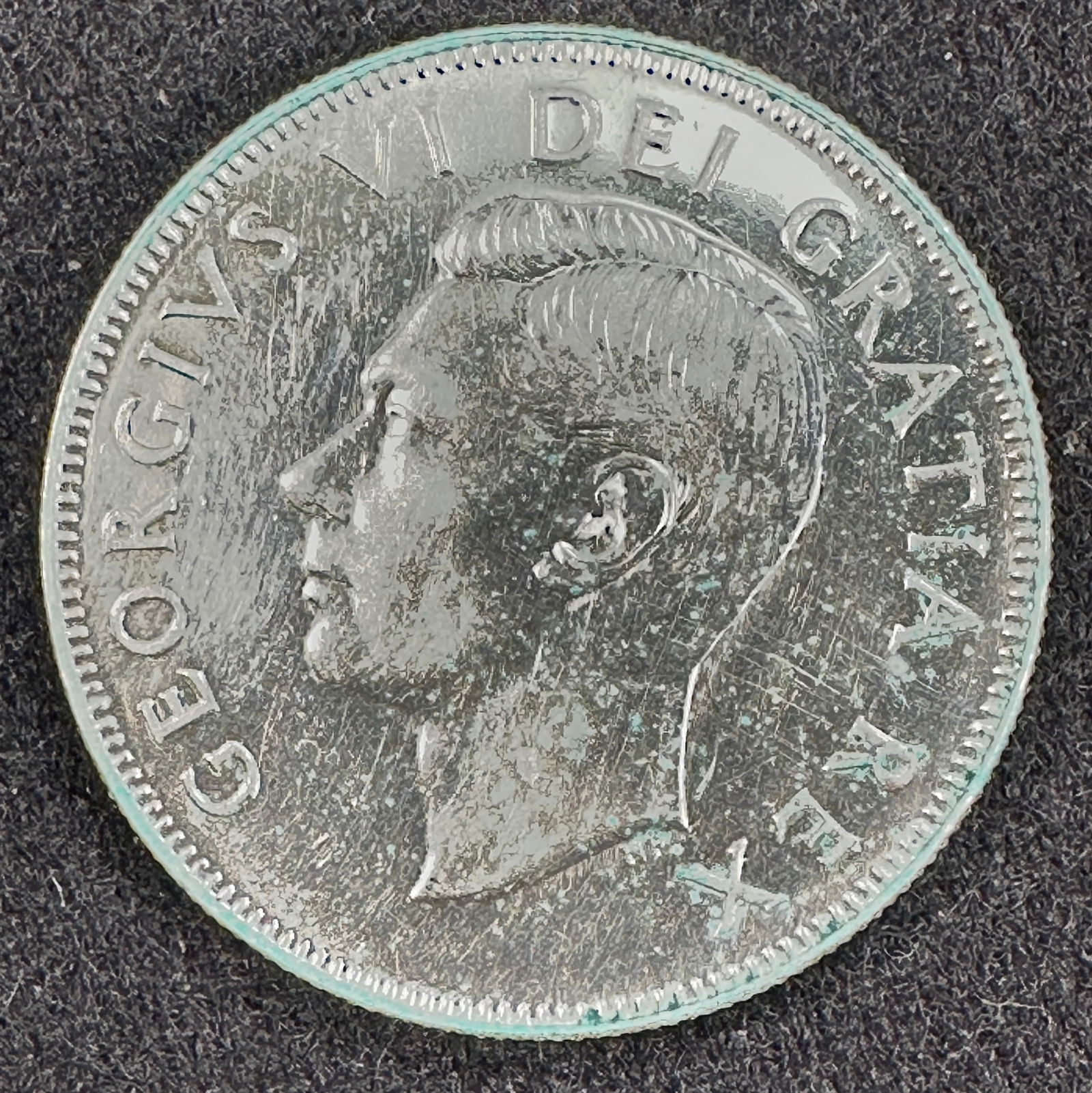 -*1950 Canada 50 Cents .800 Silver Coin - George VI (1 of 2)