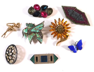 Eight Vintage Brooches