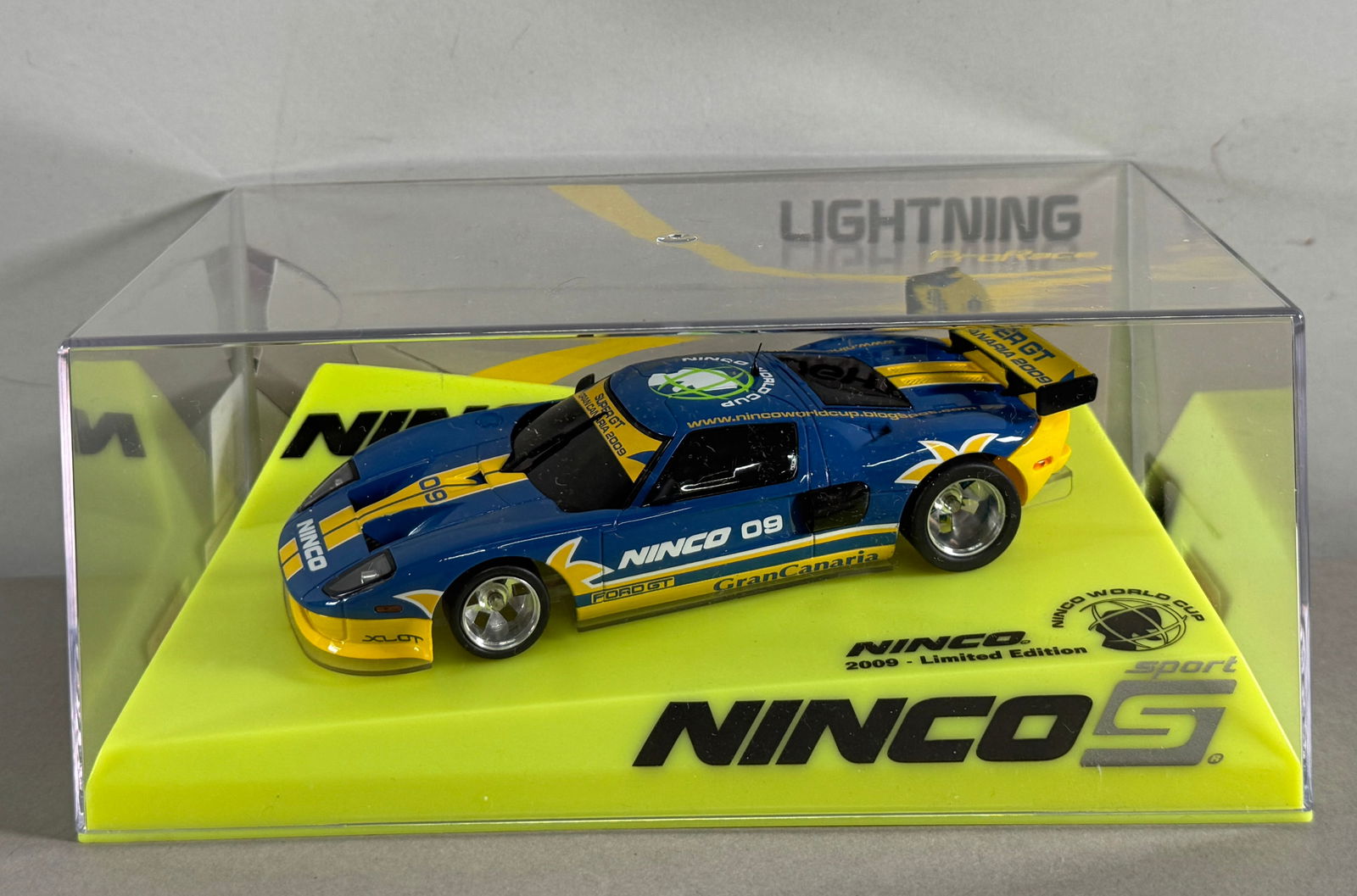 Ninco Ford GT 2009 World Cup Limited Edition #09 (1 of 7)
