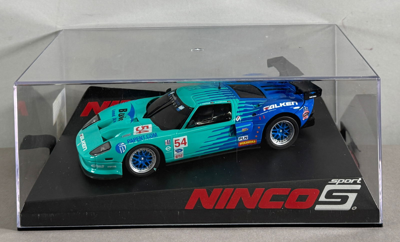 Ninco Ford GT 'Falken' - Lightened #54: Ninco Ford GT 'Falken' Lightened #54 1/32 Slot Car. Reference #50627, with original case. 