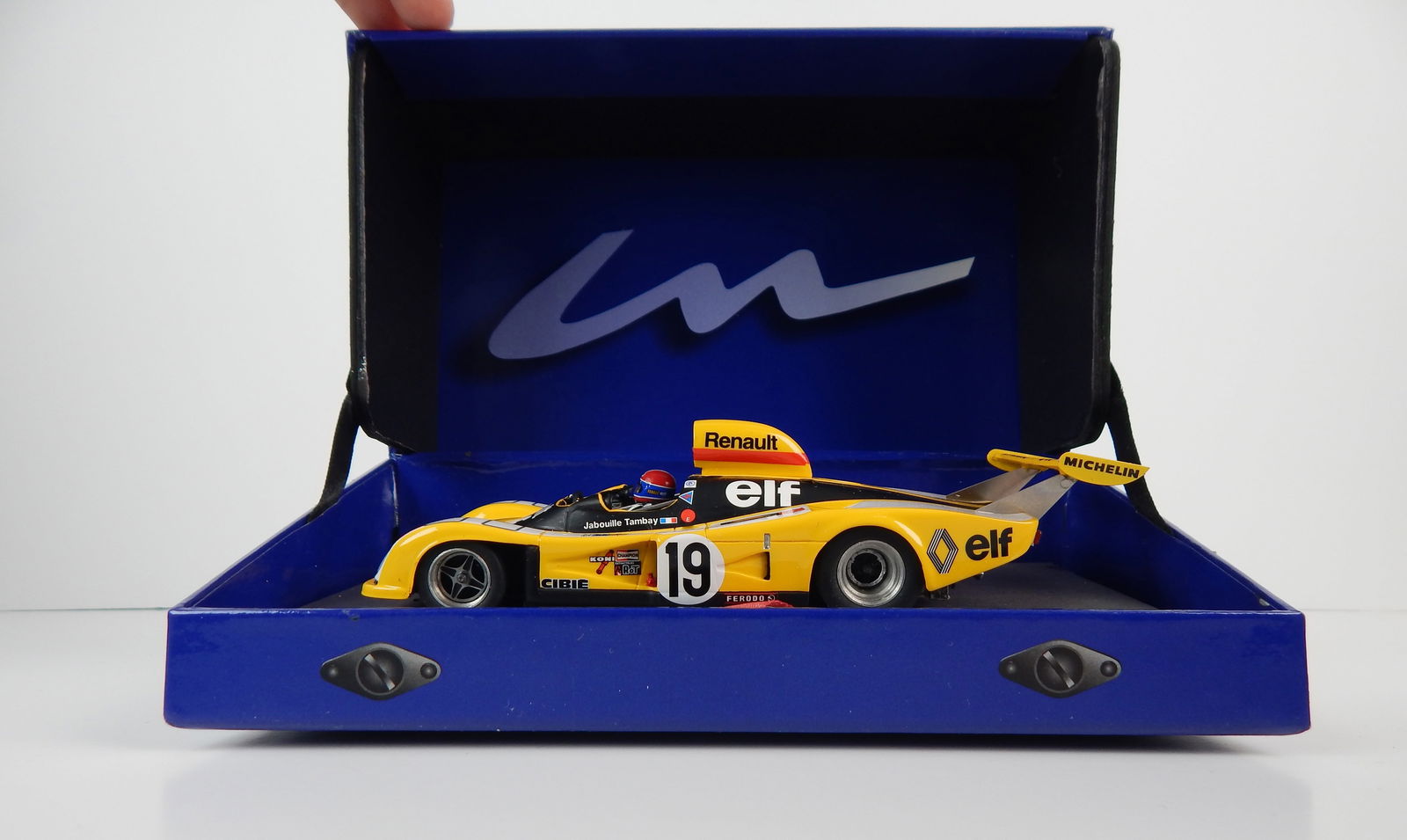 Le Mans Miniatures Renault Alpine A442 #19 - 1976: Renault Alpine A442 24h Le Mans 1976 Jabouille - Tambay #19 Elf 1/32 Slot Car, with original case. Box measures 3'' x 7.5'' and the total weight is 10.4 oz.