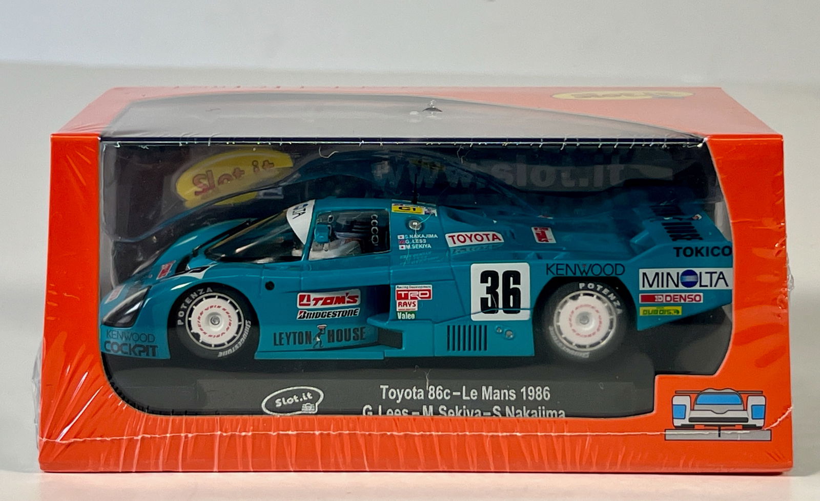 Slot.it Toyota 86C Le Mans 1986 #36: Slot.it Toyota 86C-Le Mans 1986 #36 Leyton House 1/32 Slot Car. Reference #CA41a, with original case. Weight: 9 oz.