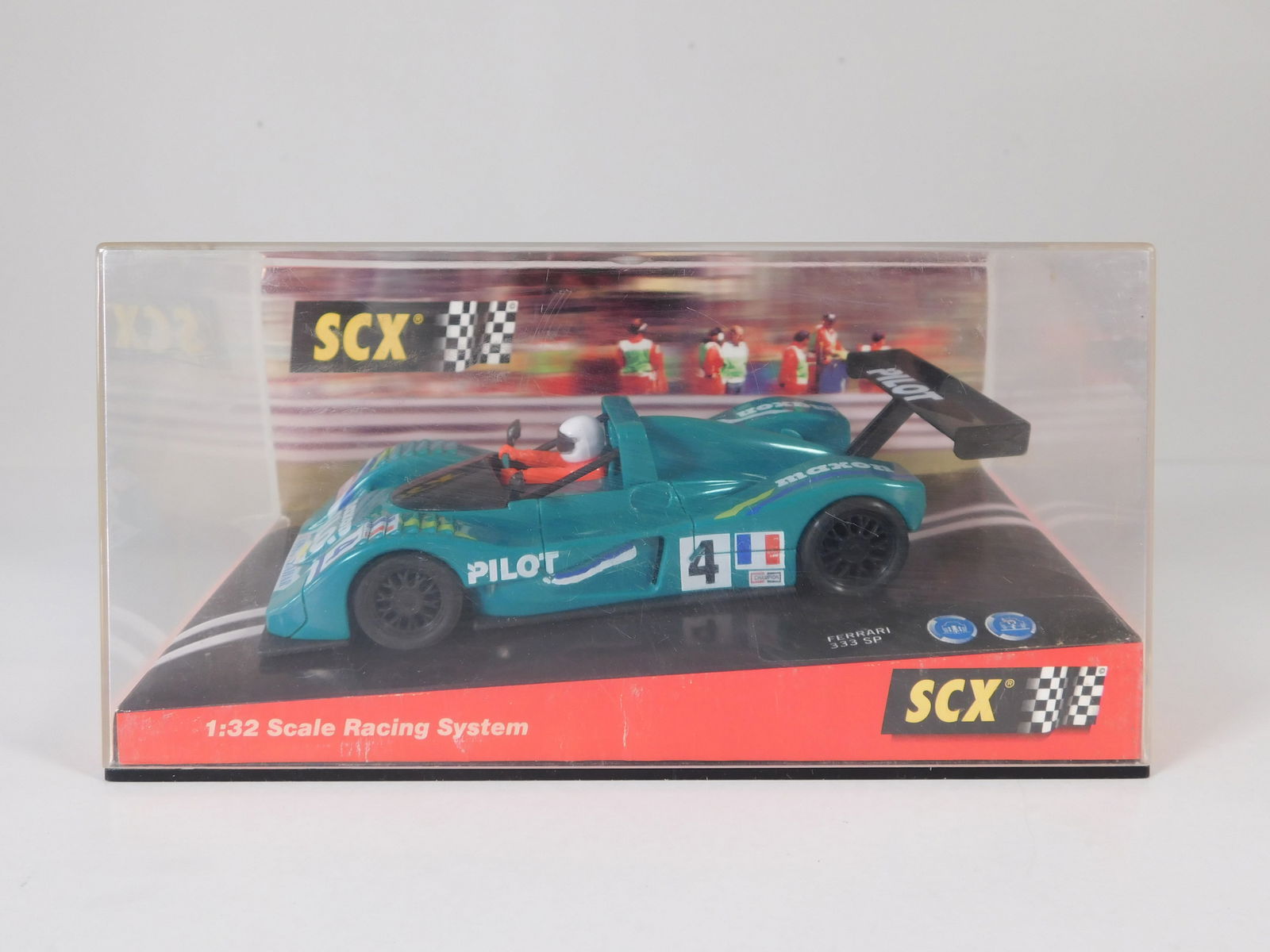 SCX Ferrari 333SP Pilot Racing System #4 (1 of 7)