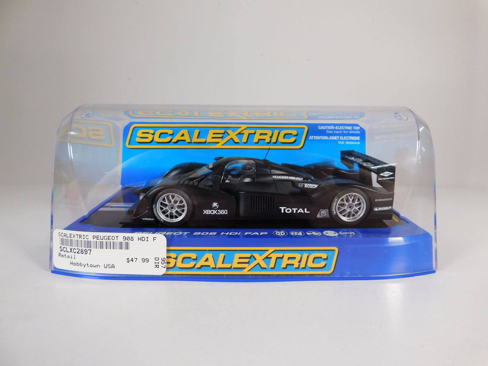 Scalextric Peugeot 908 2008 #7: Scalextric Peugeot 908 HDI FAP 2008 #7 Bosch 1/32 Slot Car. Reference #C2897, with original case. Weight: 8.5 oz.