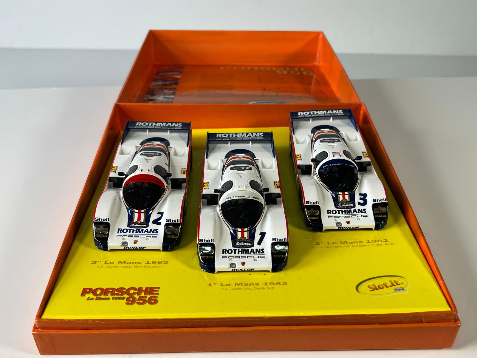 Slot.it Porsche 956 Le Mans 1982 Slot Car Set (1 of 5)