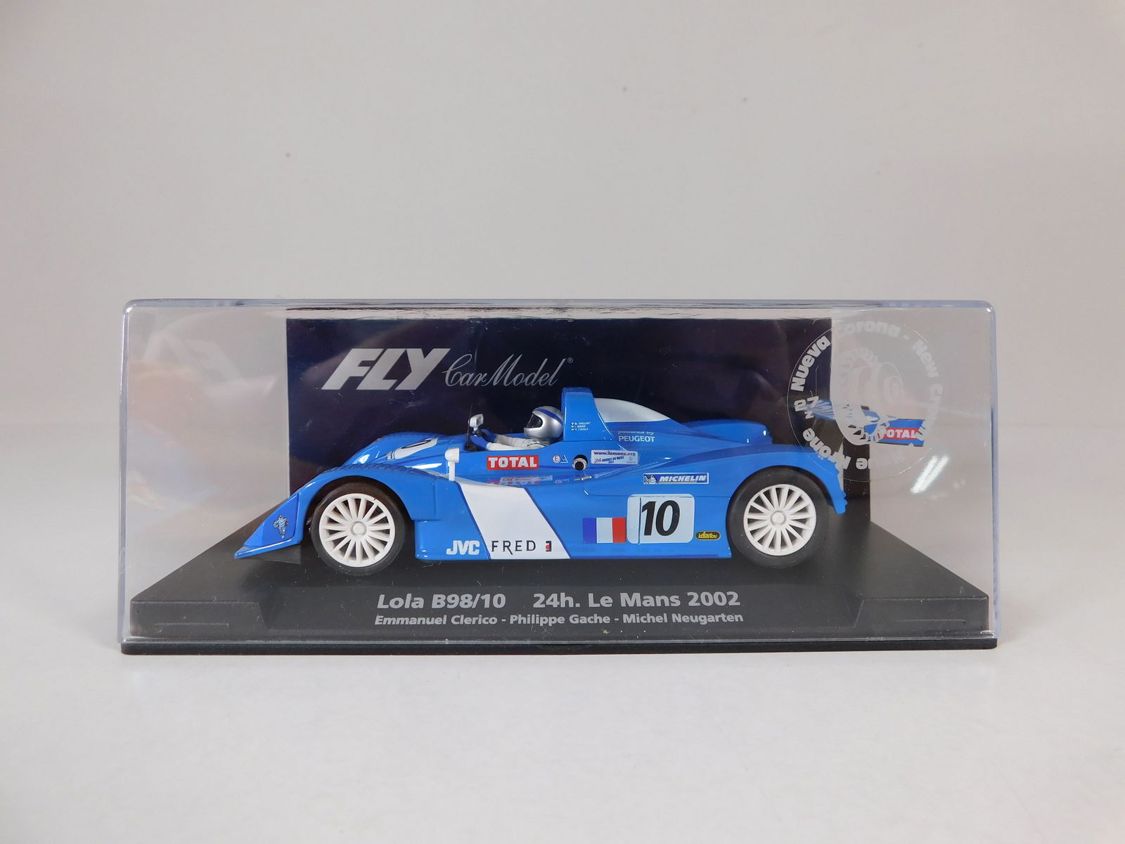 Fly Car Model Lola B98/10 24h Le Mans 2002 #10 (1 of 7)