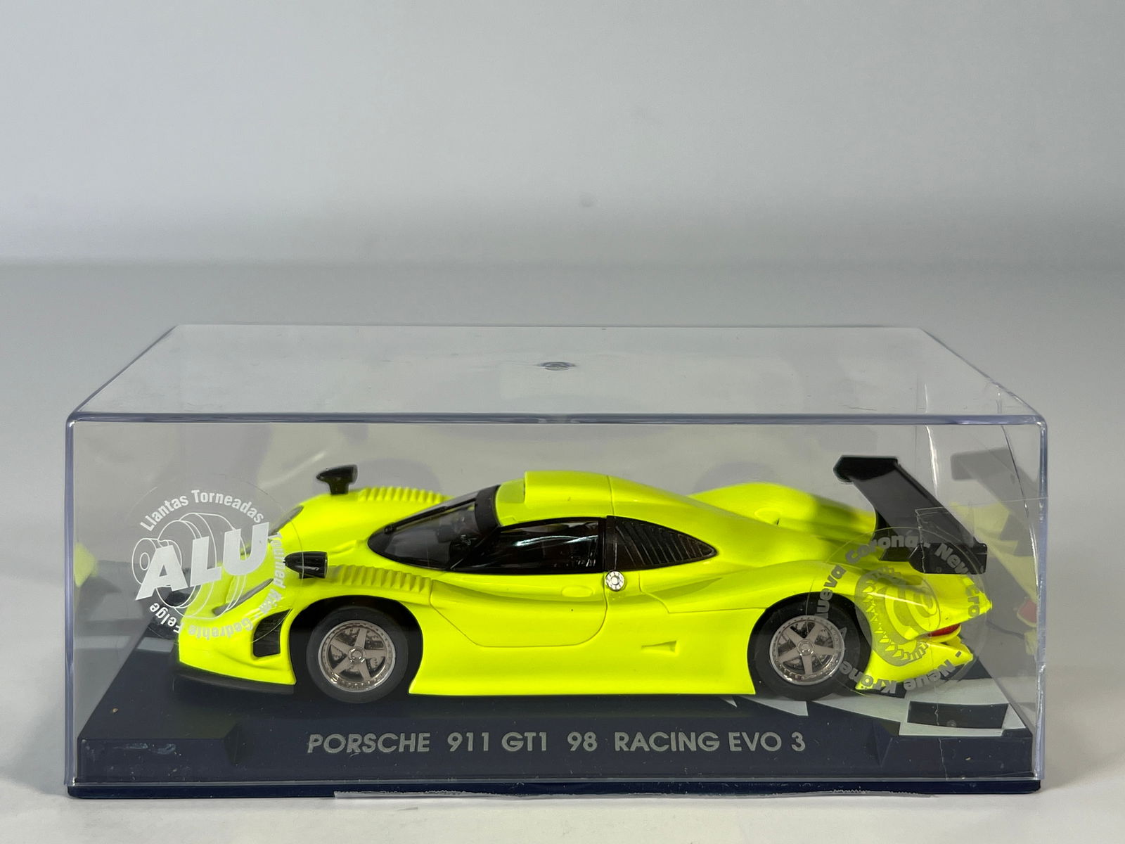 Fly Racing Porsche 911 GT1 98 Racing EVO 3 (1 of 6)