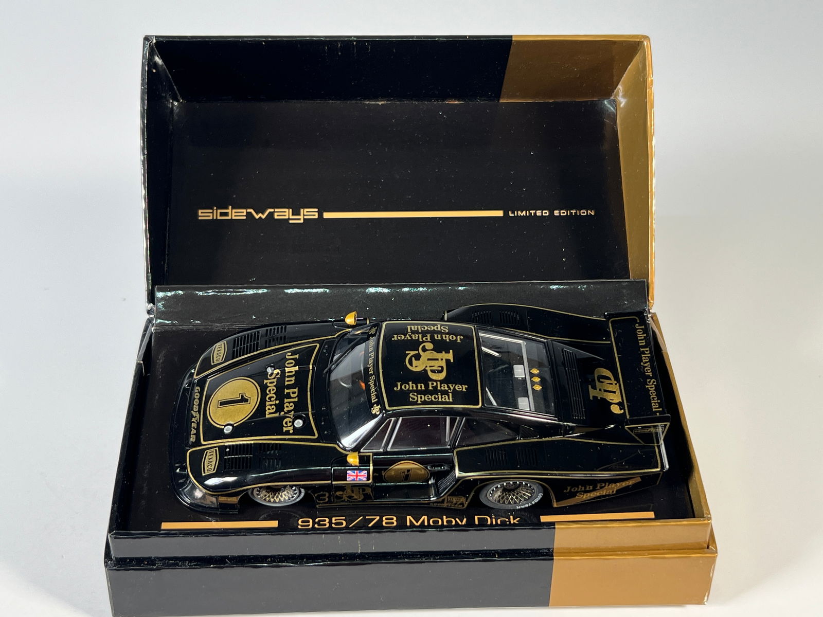 Sideways 935/78 Moby Dick #1 (1 of 4)