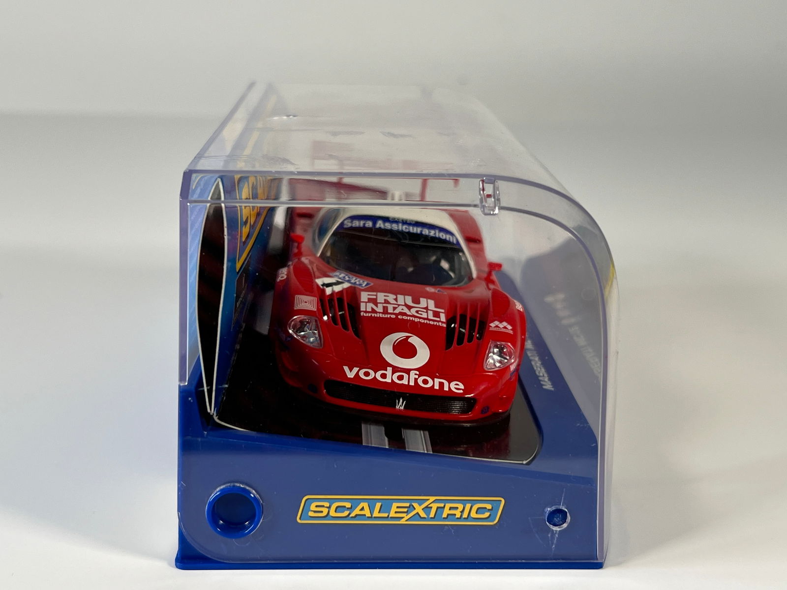 Scalextric Maserati MC12 #1 - 2