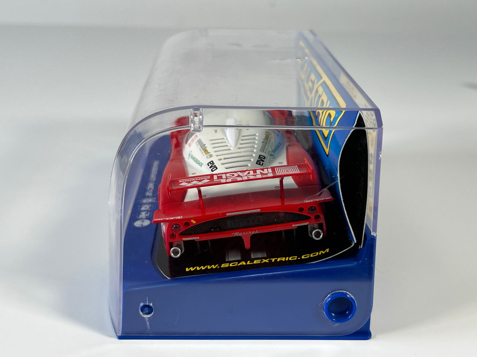 Scalextric Maserati MC12 #1 - 3