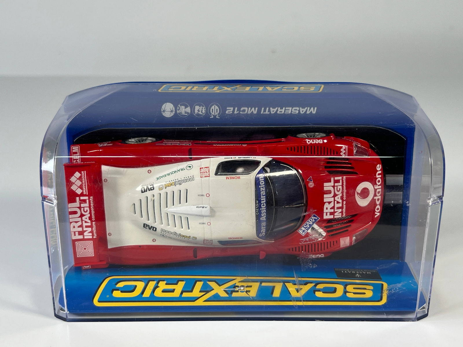 Scalextric Maserati MC12 #1 - 5