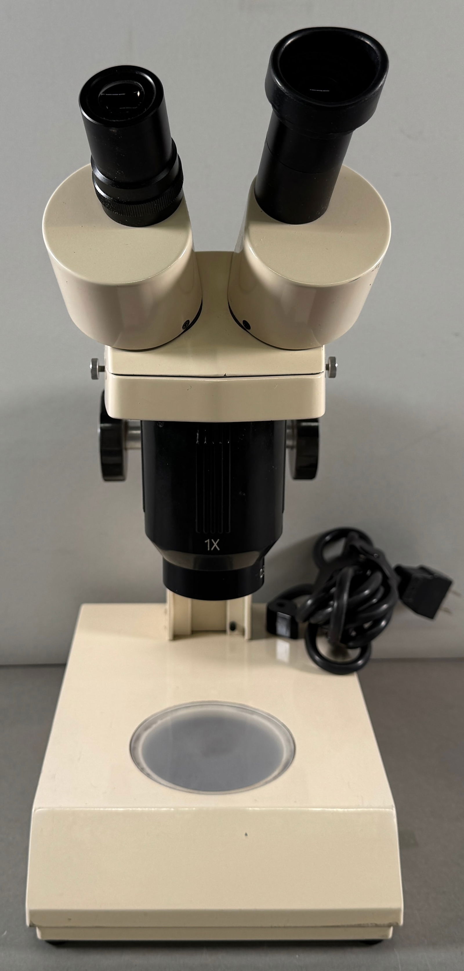 Swift Stereo Eighty Microscope - 2