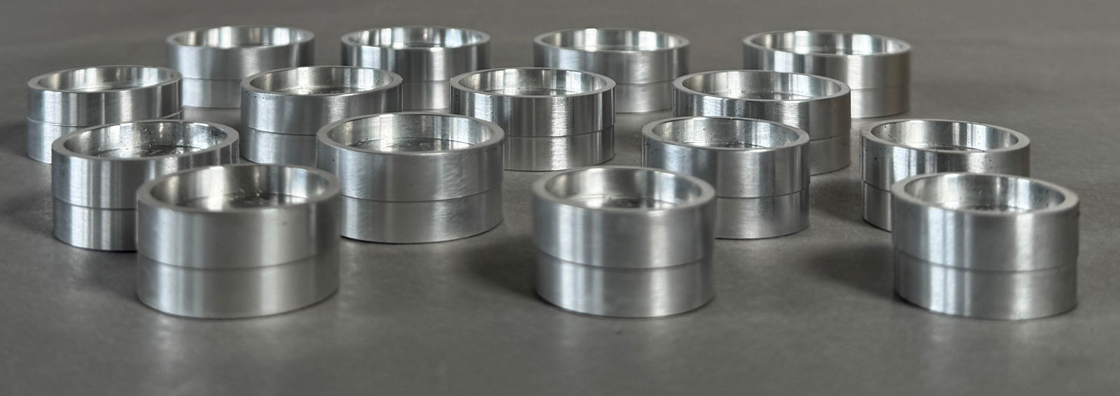 Bergeon 5499-15 Reversible Crystal Press Stakes Set: This is a Bergeon 5499-15 set of 15 aluminum tension crystal fitting dies. These reversible stakes with straight edges are used by watchmakers for fitting tension ring watch crystals and to press