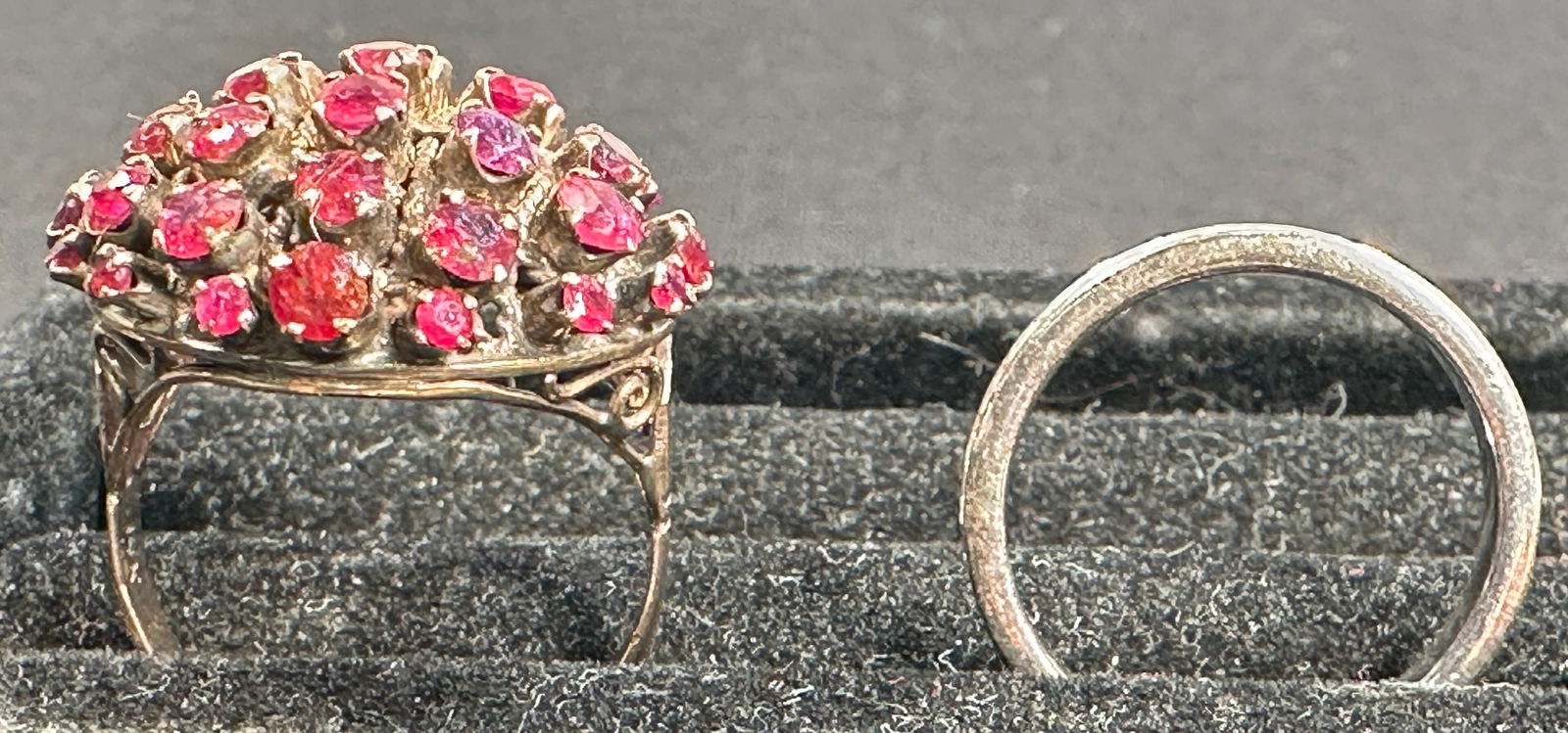 Five Assorted Gemstone and Diamond Rings - 8