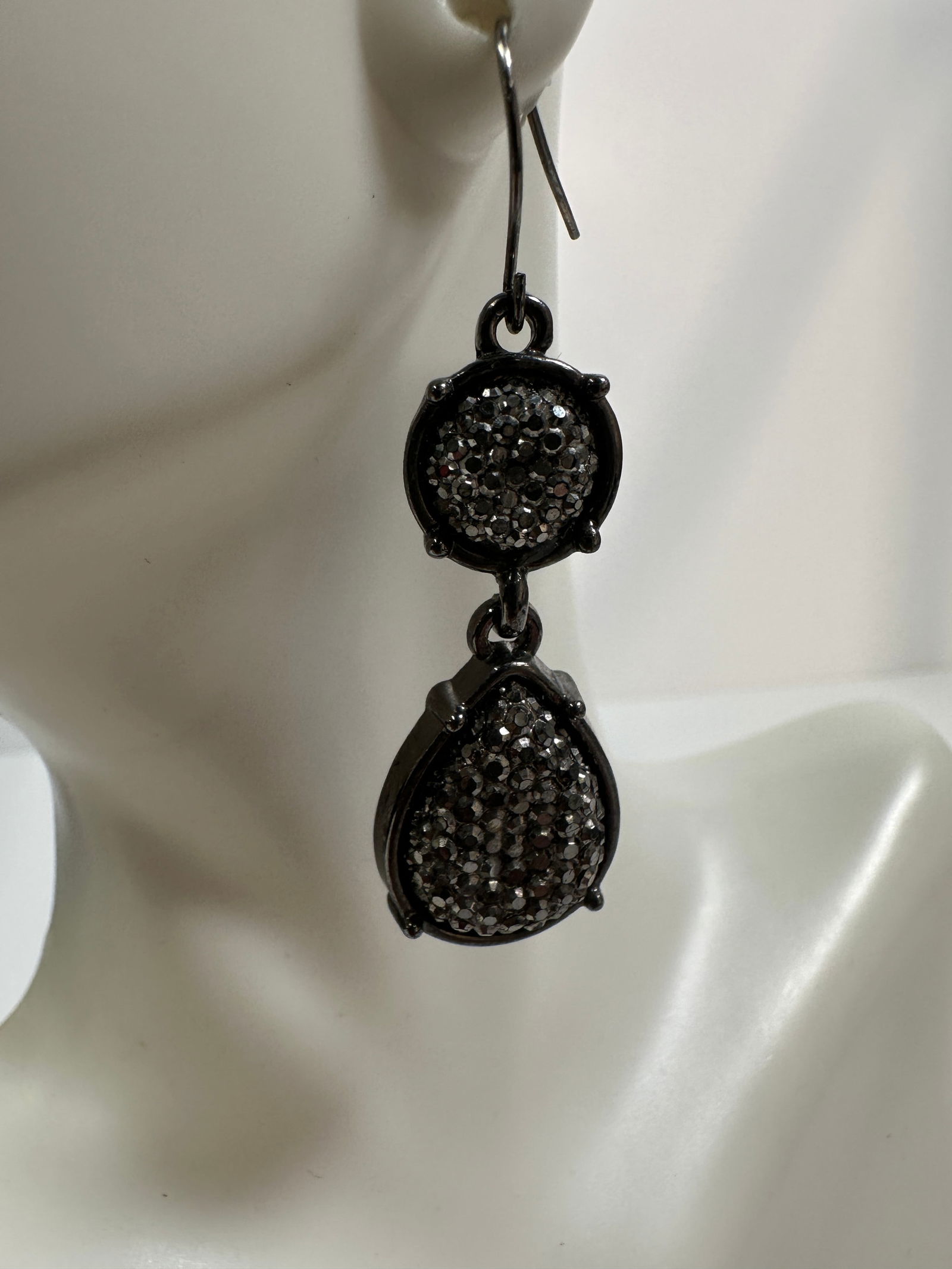 Assorted Fashion Earrings - 5 Pairs - 6