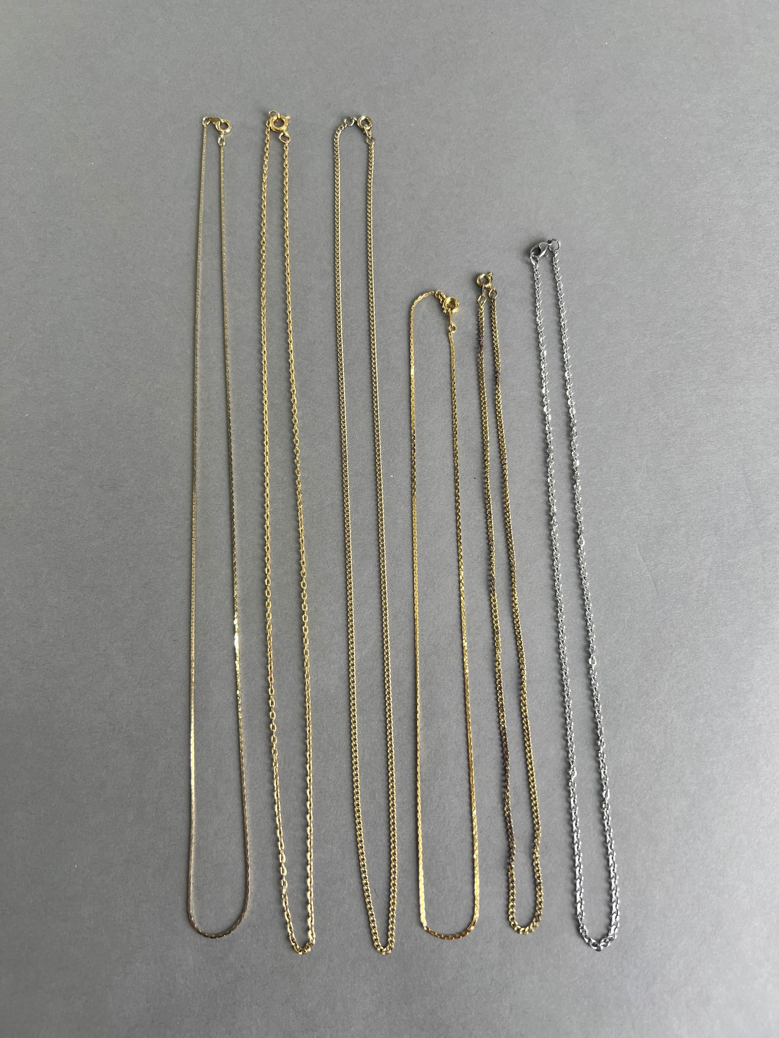 Six Gold and Silver Tone Metal Chains (1 of 4)