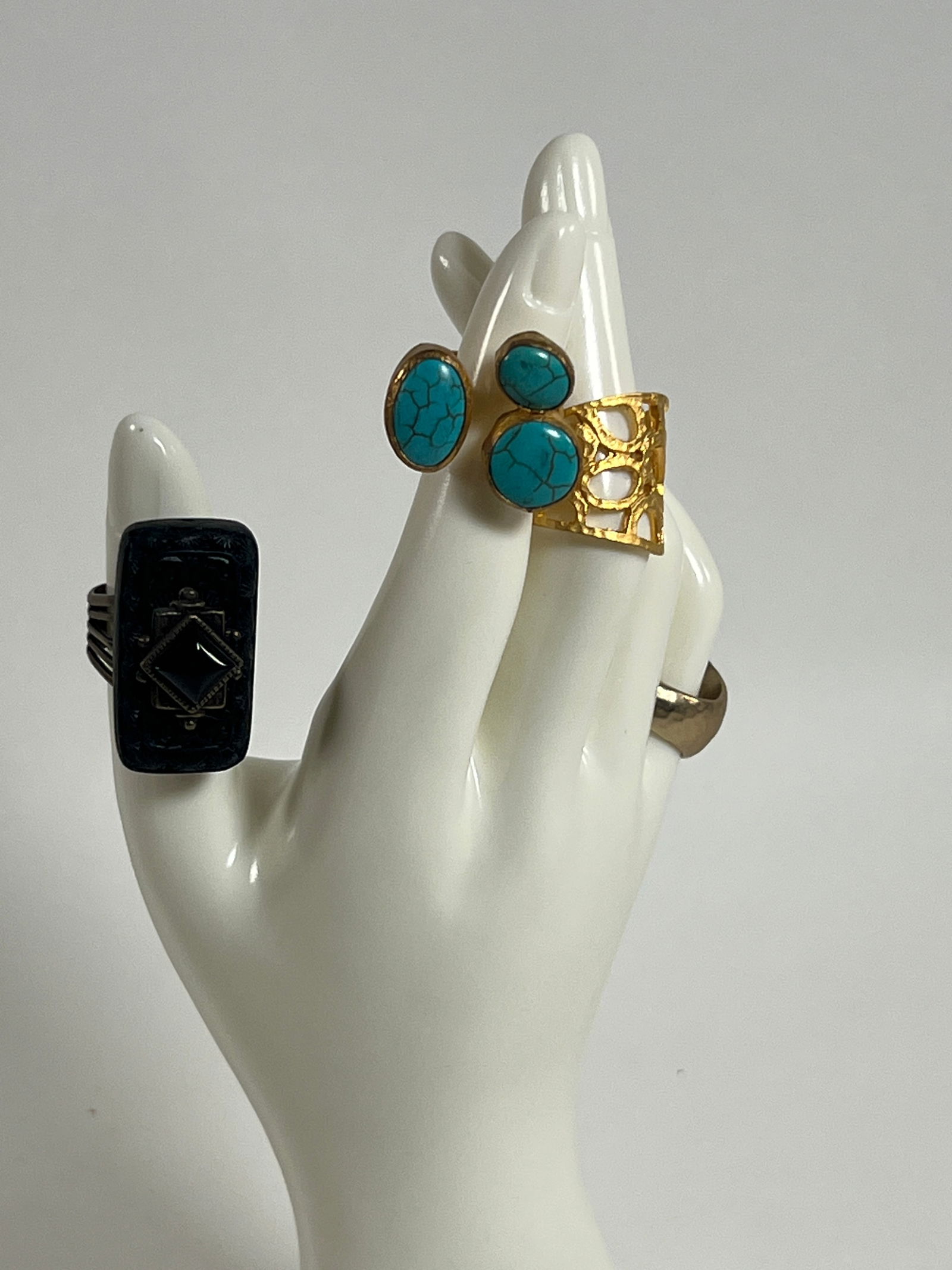 Costume Ring Assortment - 4