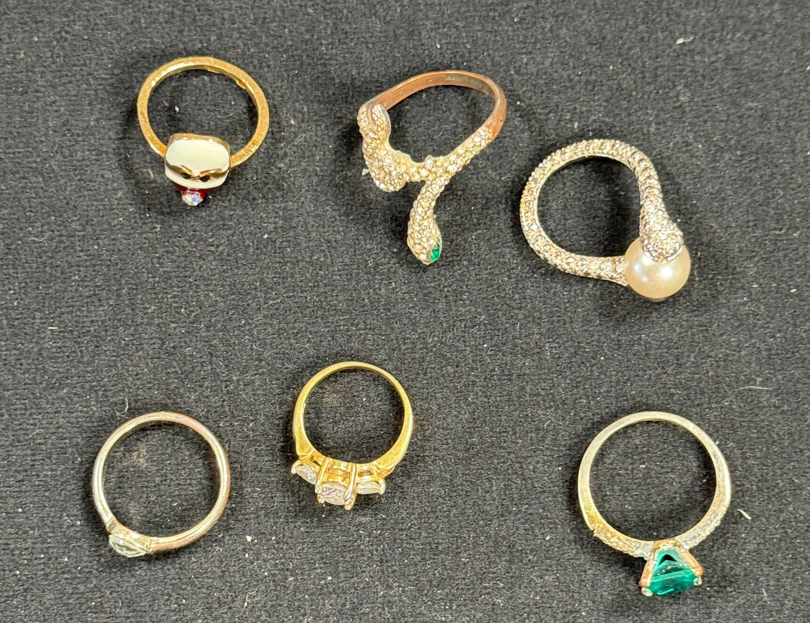 Assorted Costume Rings - 6 Pieces - 2