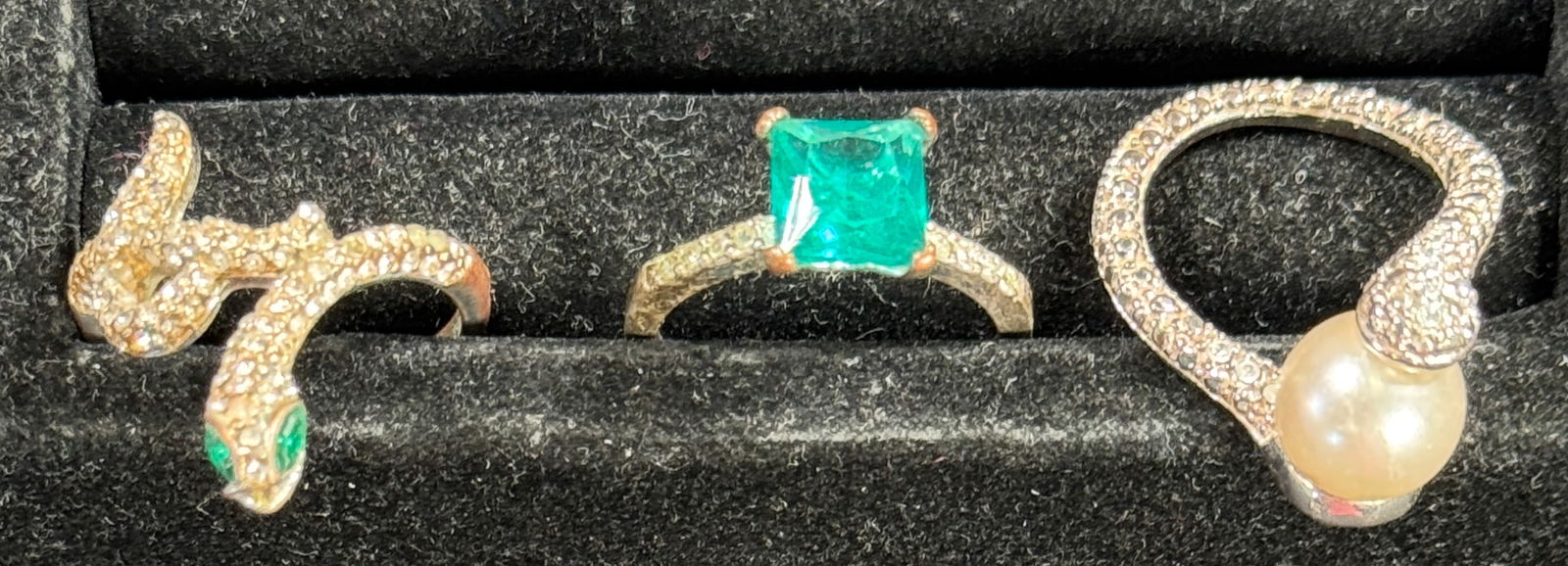 Assorted Costume Rings - 6 Pieces - 5