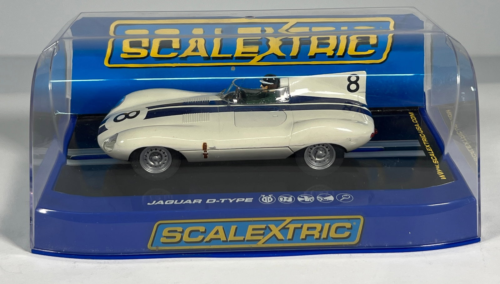 Scalextric Jaguar D-Type Sebring 1956 #8: Scalextric Jaguar D-Type Briggs Cunningham Sebring 1956 #8 1/32 Slot Car. Reference #C3308, with original case. Weight: 7 oz.