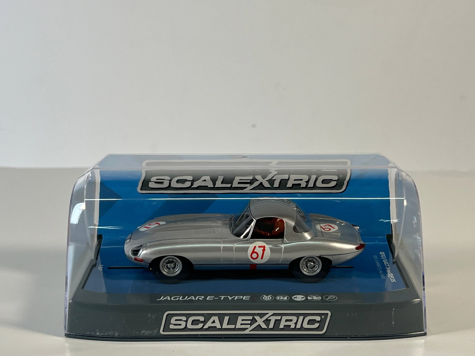 Scalextric Jaguar E-Type Nurburgring 1000 km 1963 #67 (1 of 5)