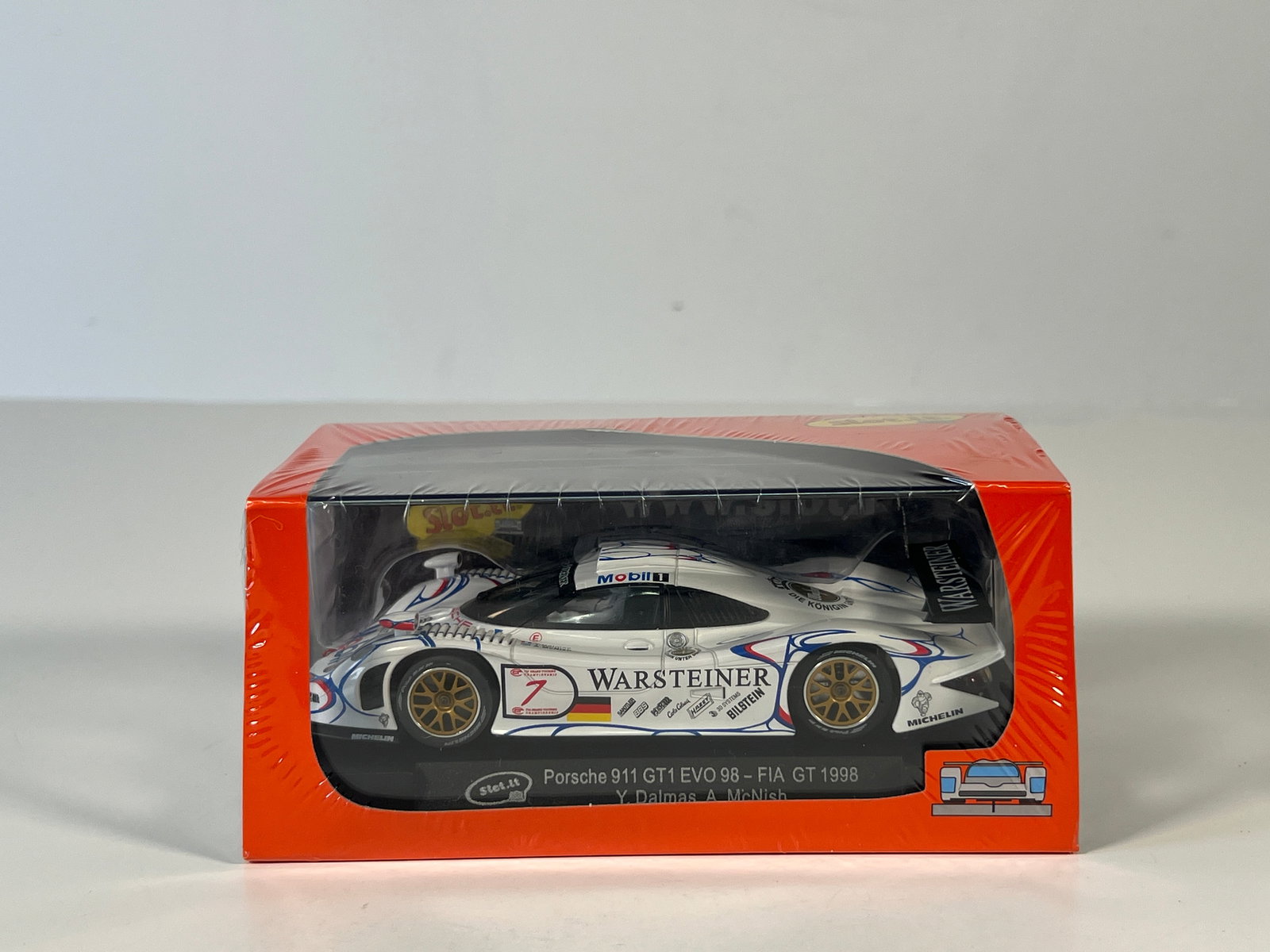 Slot.it Porsche 911 GT1 EVO 98 FIA 1998 #7 (1 of 5)