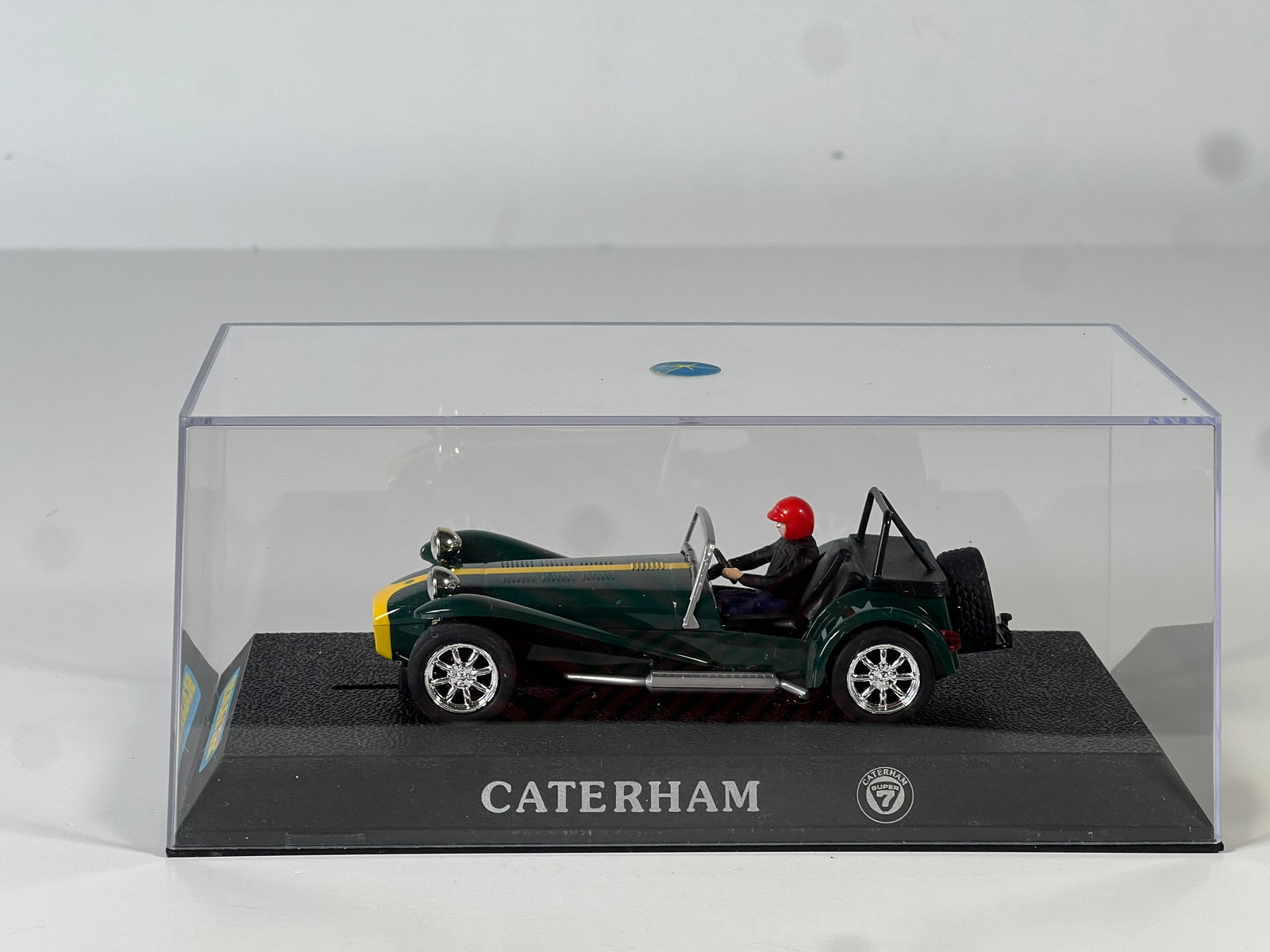 Scalextric Caterham - 3