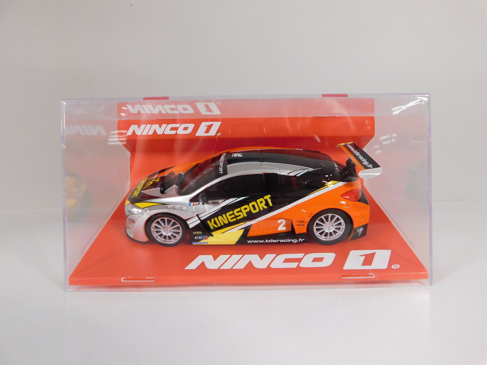 Ninco 1 Renault Sport #2 (1 of 6)